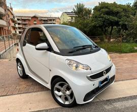 Smart ForTwo 800 40 kW coupé pulse cdi SERVOSTERZO