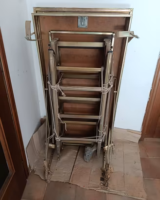 Scala retrattile per soffitto in metallo