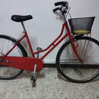 Bici Donna 26 Olanda. A posto 100%. Con ACCESSORI