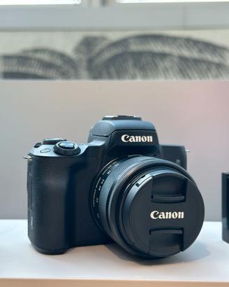Canon EOS M50 + 15-45mm + accessori originali