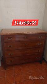 Cassettone con ripiano in pietra