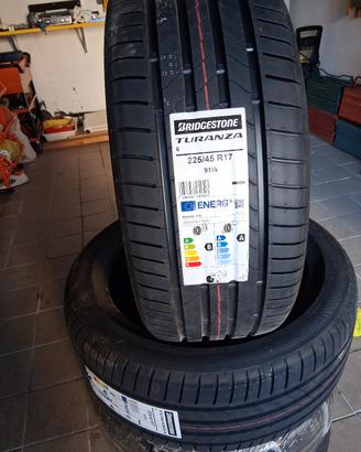 Cerchi in lega  Audi   e gomme  Nuove 
