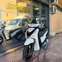 HONDA SH 125 TUTTO INCLUSO ANCHE PASSAGGIO !