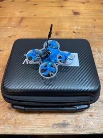 Mini drone BetaFpv con goggles