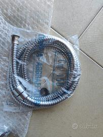 19 Tubo flessibile doccia