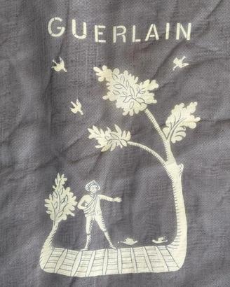 1 sciarpa + 1 fazzoletto Guerlain