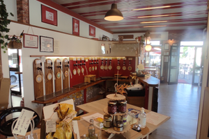 Enoteca avviatissima