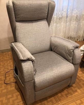 Poltrona motorizzata mod. Kira full optional