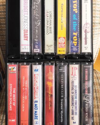 Cassette musicali vintage 90/2000