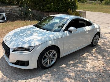 Audi tt coupe