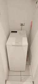 Lavatrice Indesit carico alto