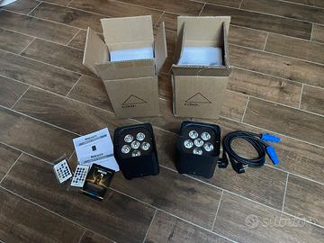 Coppia PAR LED a batteria 6x18W 6in1 RGBAW+UV