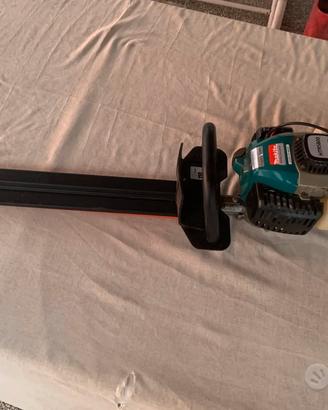 tagliasiepe makita