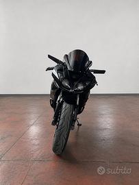 Kawasaki Ninja ZX-6R – 2011