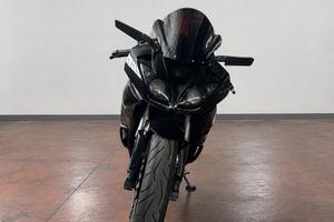 Kawasaki Ninja ZX-6R – 2011