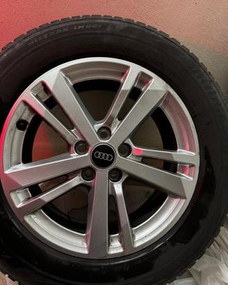 Cerchi in Lega Audi Q3 + Gomme Bridgestone