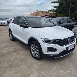 Volkswagen T-Roc 1.0 TSI FULL OPT UNICPROPRIETAR