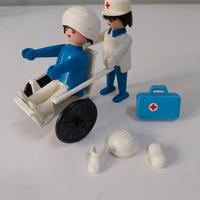Playmobil personaggi con sedia a rotelle e accesso