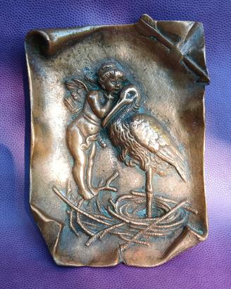 Svuotatasche antico in bronzo Angelo e Cicogna