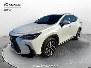 Lexus NX 2nd serie Plug-in 4WD Premium