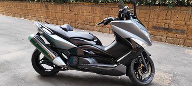 Yamaha T Max - 2012