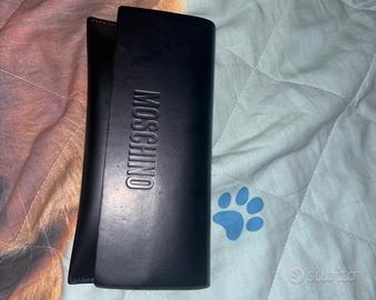 Custodia occhiali moschino
