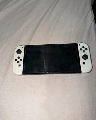 NINTENDO SWITCH OLED + MARIO KART 8