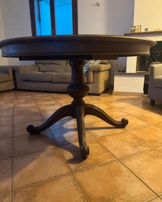 Tavolo in Legno Rotondo