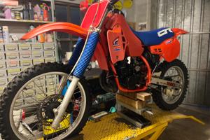 Honda cr 250 84