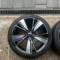 Cerchi da 18 con gomme