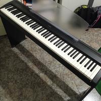 Piano Yamaha P95 88 tasti come nuova!!!