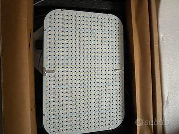 Lampada per coltivazione indoor