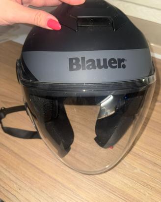Casco blauer.