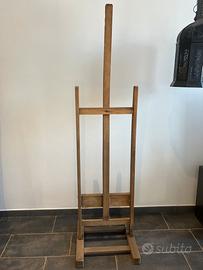 Cavalletto da pittore antico da restaurare