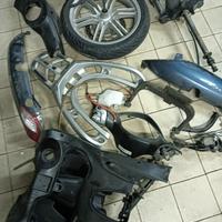 ricambi x scooter Yamaha xcity 250buone condizioni