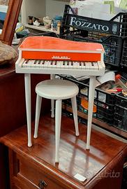 pianoforte giocattolo vintage Bontempi