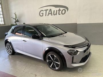 Lancia Ypsilon Hybrid e-DCT