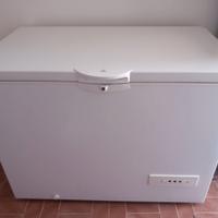 freezer a pozzetto 