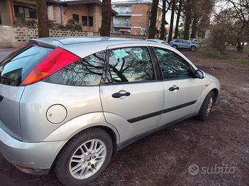 Ford Focus 2001