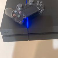 PlayStation 4 (PS4) Gb 500 completa di cavi d’ista