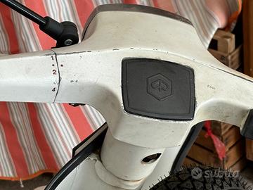 Piaggio Vespa 50 Special (V5B3) - 1981