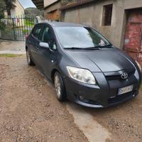 Toyota Auris 2.0
