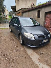 Toyota Auris 2.0