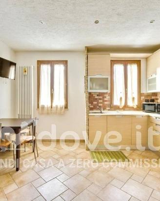 Casa indipendente di 132 m² con 5 locali a Pernumi