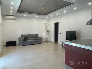 4 LOCALI A GROTTAGLIE