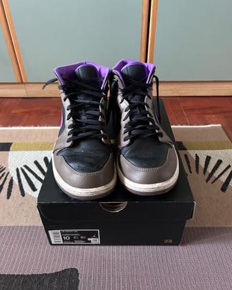 Jordan 1 Mid Marrone Viola