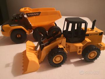 2 Camion Giocattolo Volvo Dickie Toys e Ruspa MC