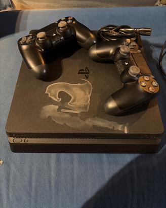 Ps4 primo modello con 2 controller piu giochi