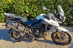 Triumph Tiger 800 xrx
