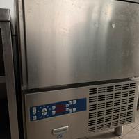 Abbattitore di temperatura electrolux 5 teglie